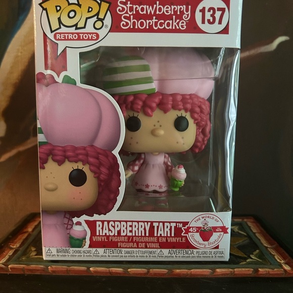 Funko Pop! Retro Toys Raspberry Tart Figure - Pink and Green 137 - Picture 3 of 10